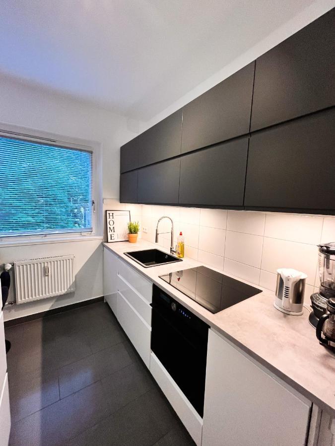 01 Bedroom In Mitte-Up To 5 People-Private Free Parking ベルリン エクステリア 写真