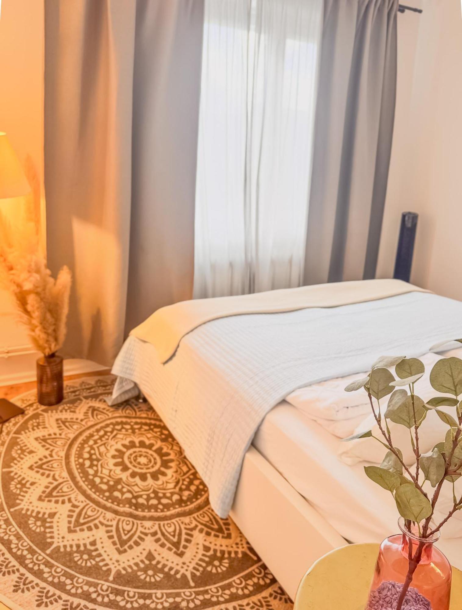 01 Bedroom In Mitte-Up To 5 People-Private Free Parking ベルリン エクステリア 写真