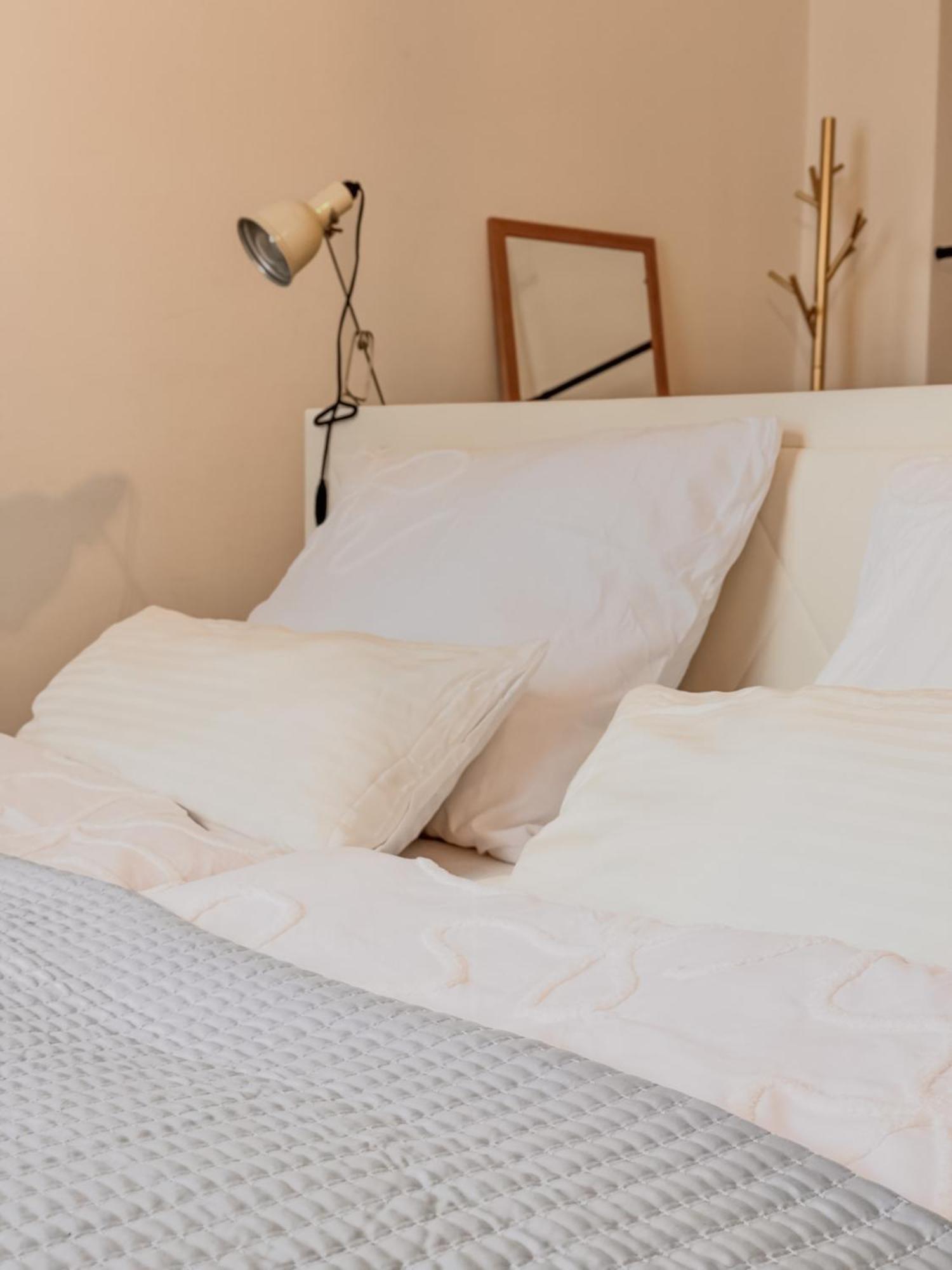 01 Bedroom In Mitte-Up To 5 People-Private Free Parking ベルリン エクステリア 写真