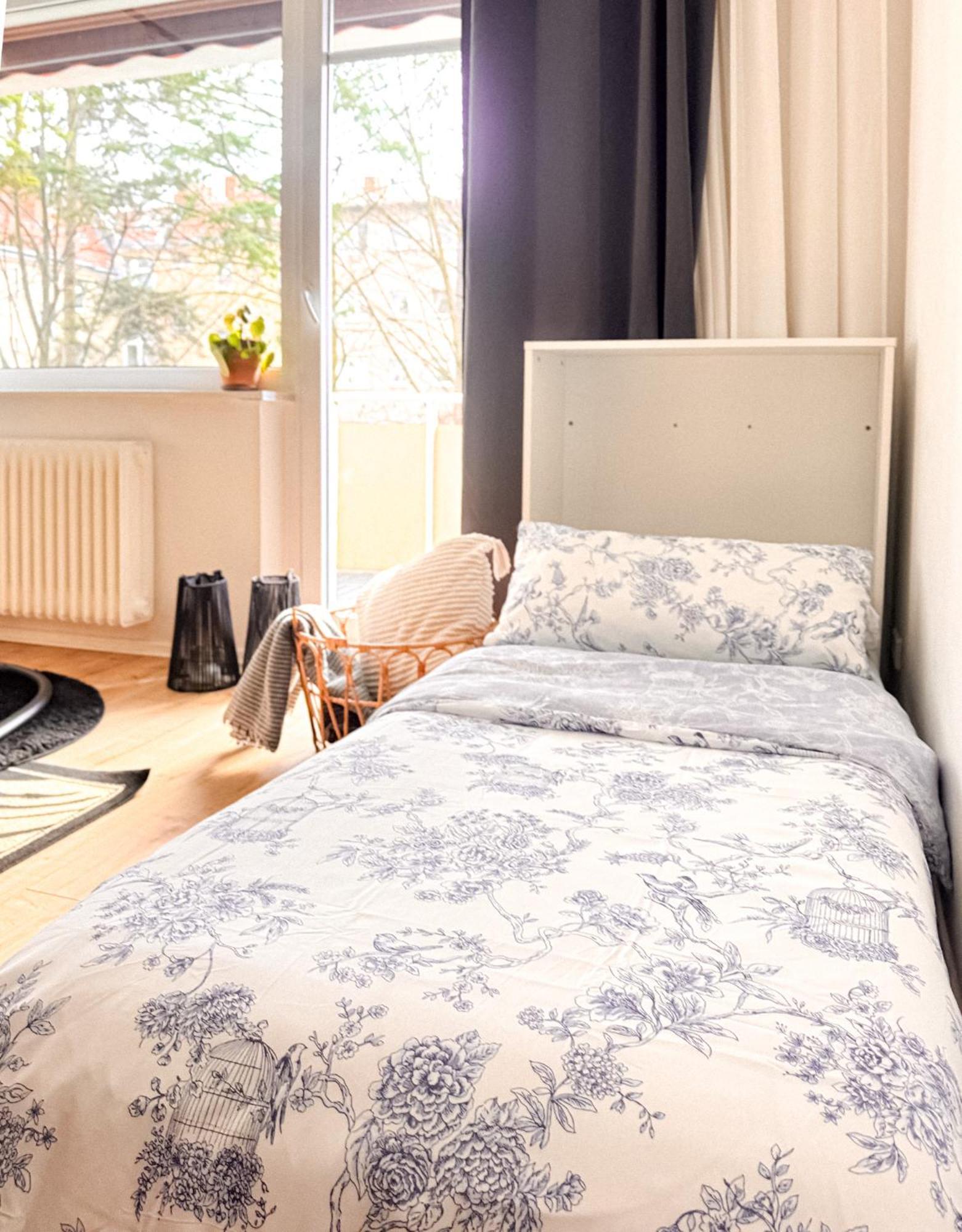 01 Bedroom In Mitte-Up To 5 People-Private Free Parking ベルリン エクステリア 写真